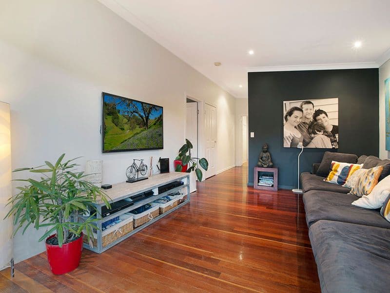45 Lancelot Street, Tennyson QLD 4105, Tennyson - Thumbnail 7