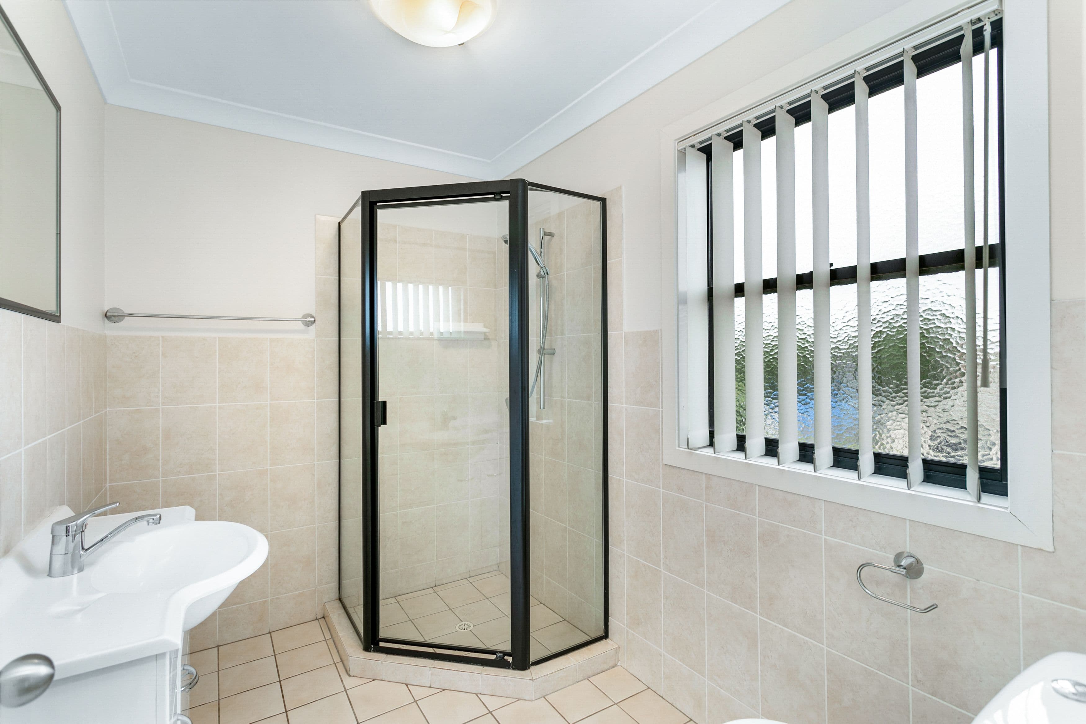2 Samuel Street, Woody Point QLD 4019, Woody Point - Thumbnail 8