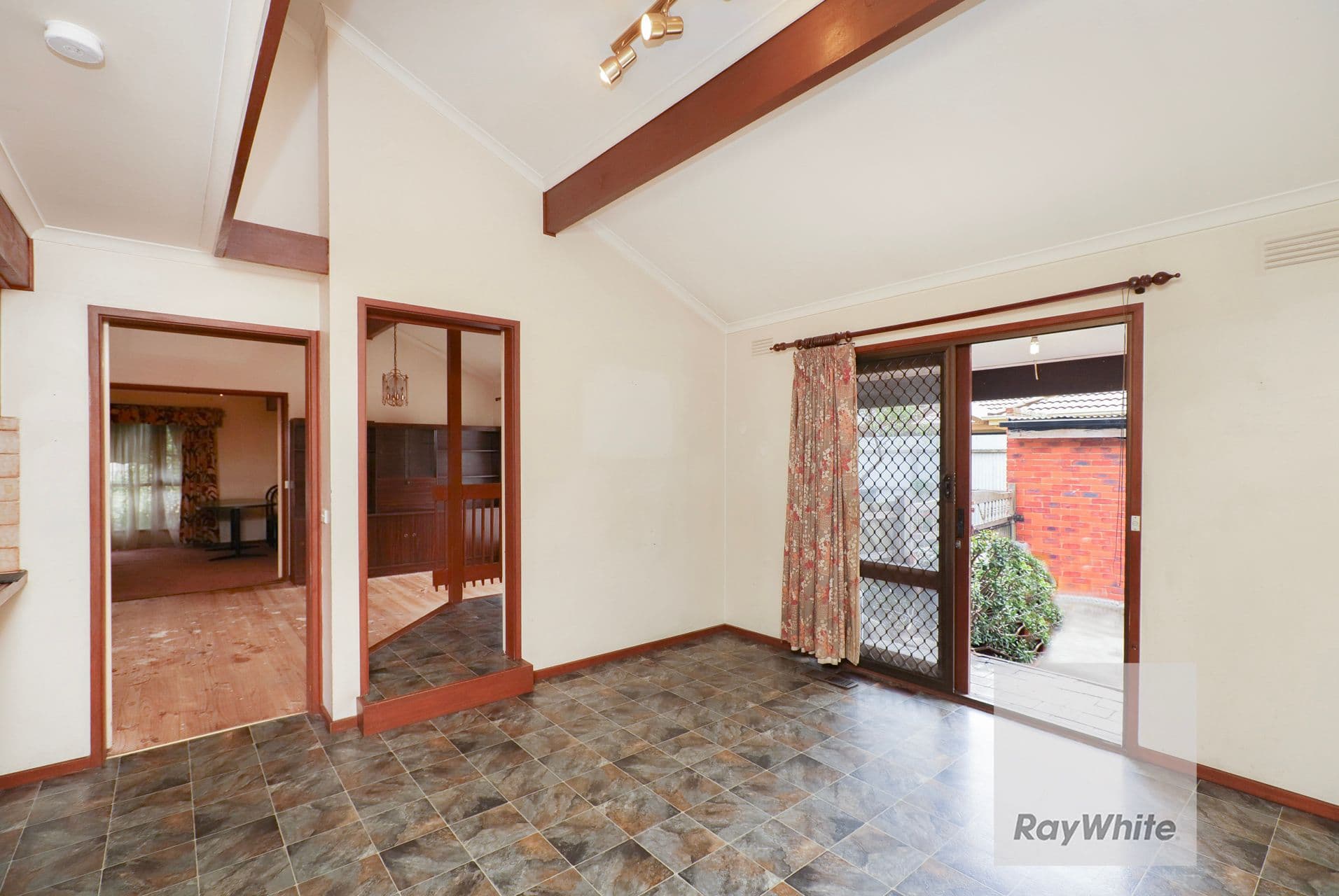 7 Kelman Court, Westmeadows VIC 3049, Westmeadows - Thumbnail 6