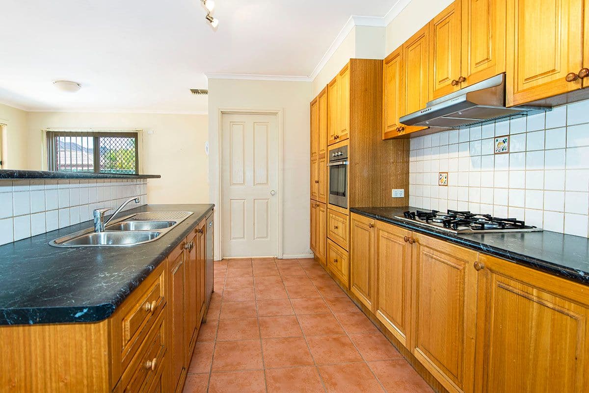 57 The Lakes Boulevard, South Morang VIC 3752, South Morang - Thumbnail 5