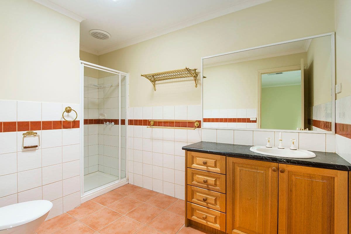57 The Lakes Boulevard, South Morang VIC 3752, South Morang - Thumbnail 8