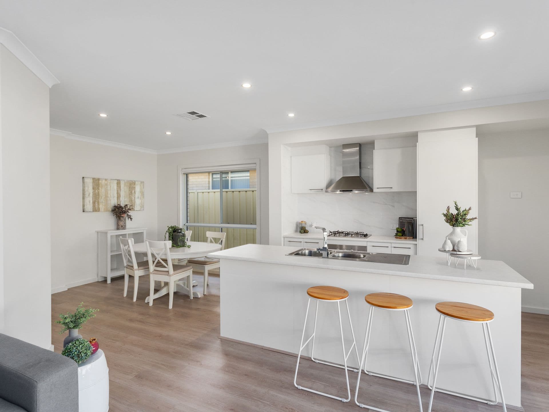 9 Raymond Road, St Agnes SA 5097, St Agnes - Thumbnail 4