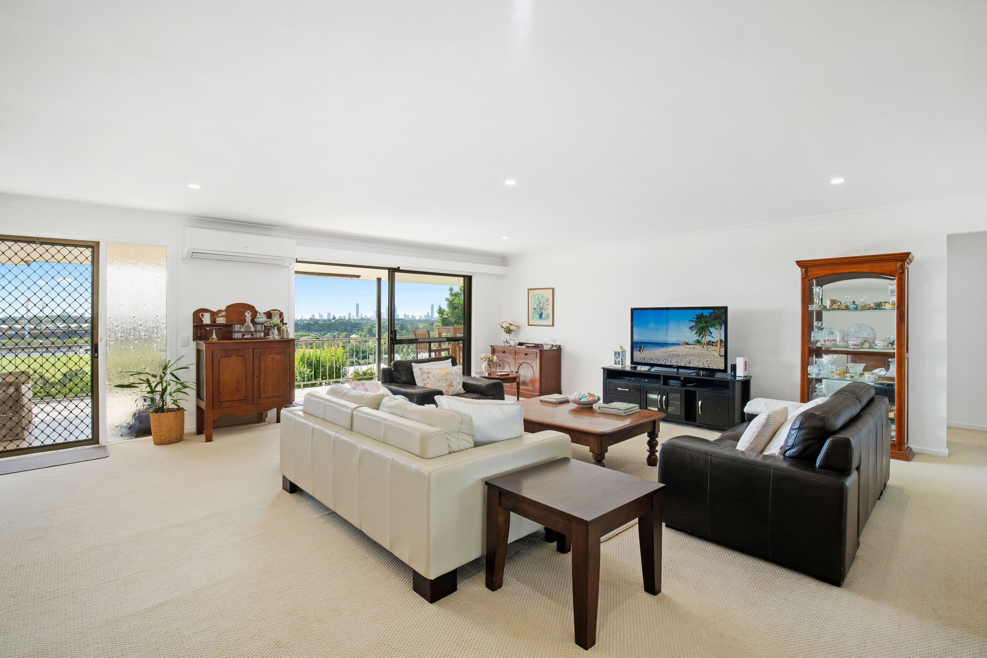 5 Summit Crescent, Carrara QLD 4211, Carrara - Thumbnail 3