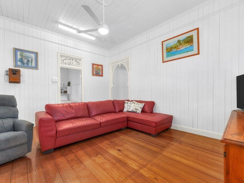 3 Laurel Avenue, Wilston QLD 4051, Wilston - Thumbnail 2
