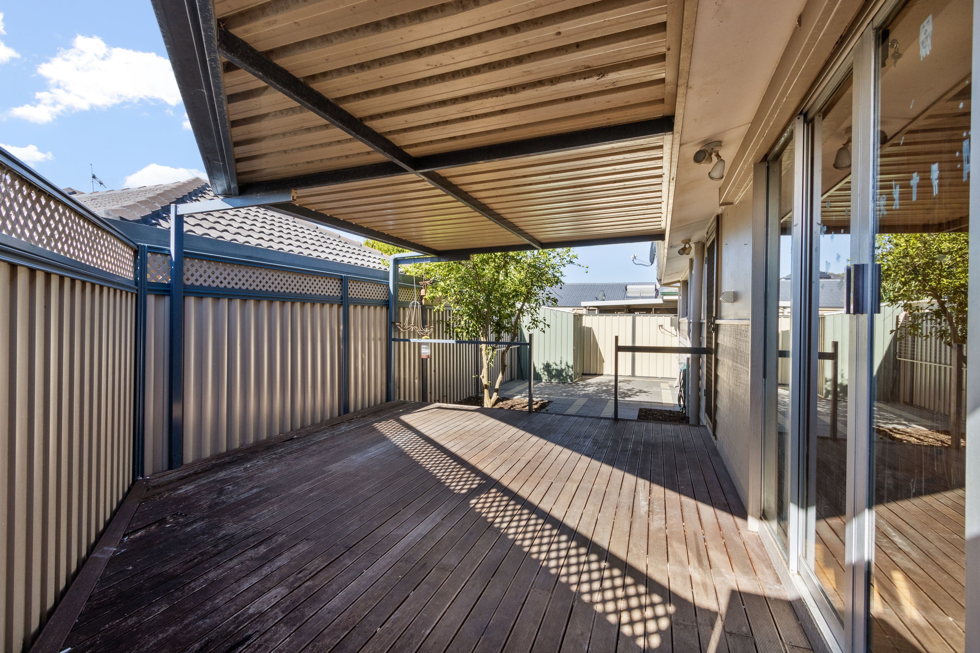 12 Redcliffe Street, East Cannington WA 6107, East Cannington - Thumbnail 4