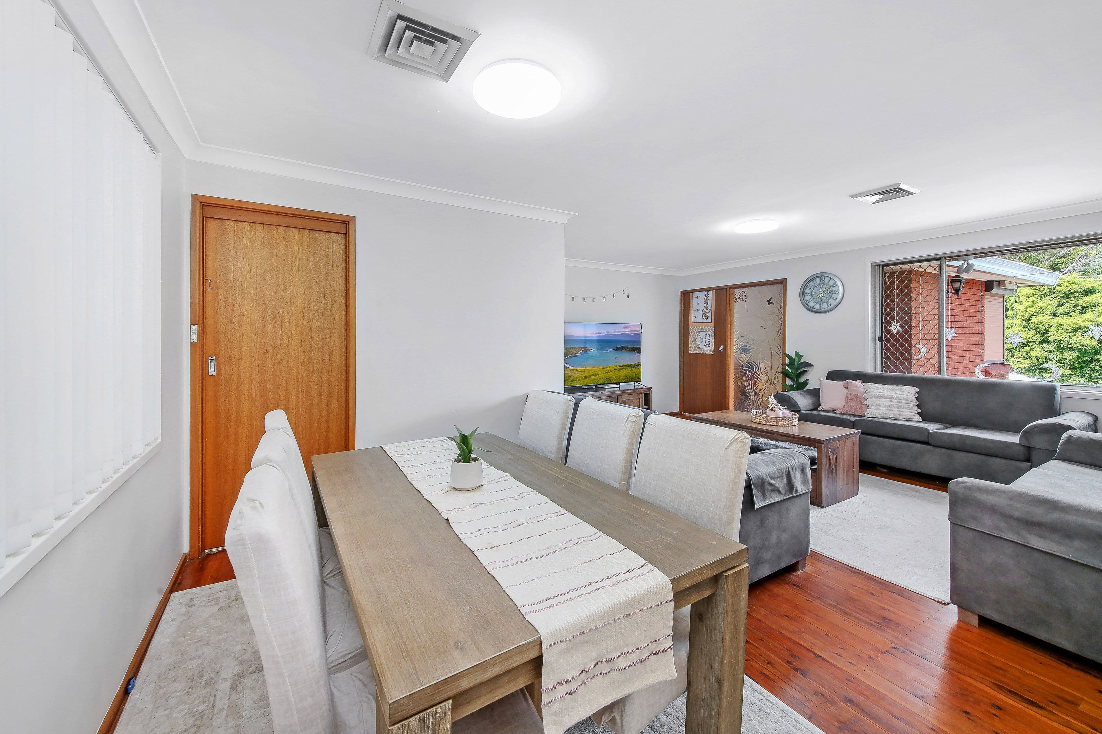 126 Rex Road, Georges Hall NSW 2198, Georges Hall - Thumbnail 5