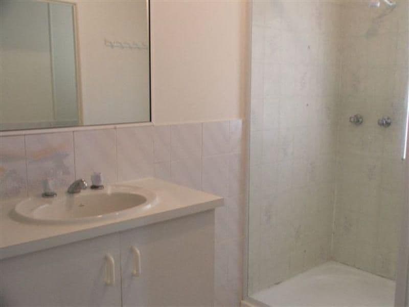 25 Regent Street, CALOUNDRA QLD 4551, Caloundra - Thumbnail 3