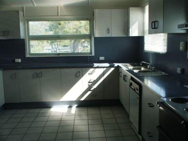 25 Regent Street, CALOUNDRA QLD 4551, Caloundra - Thumbnail 7