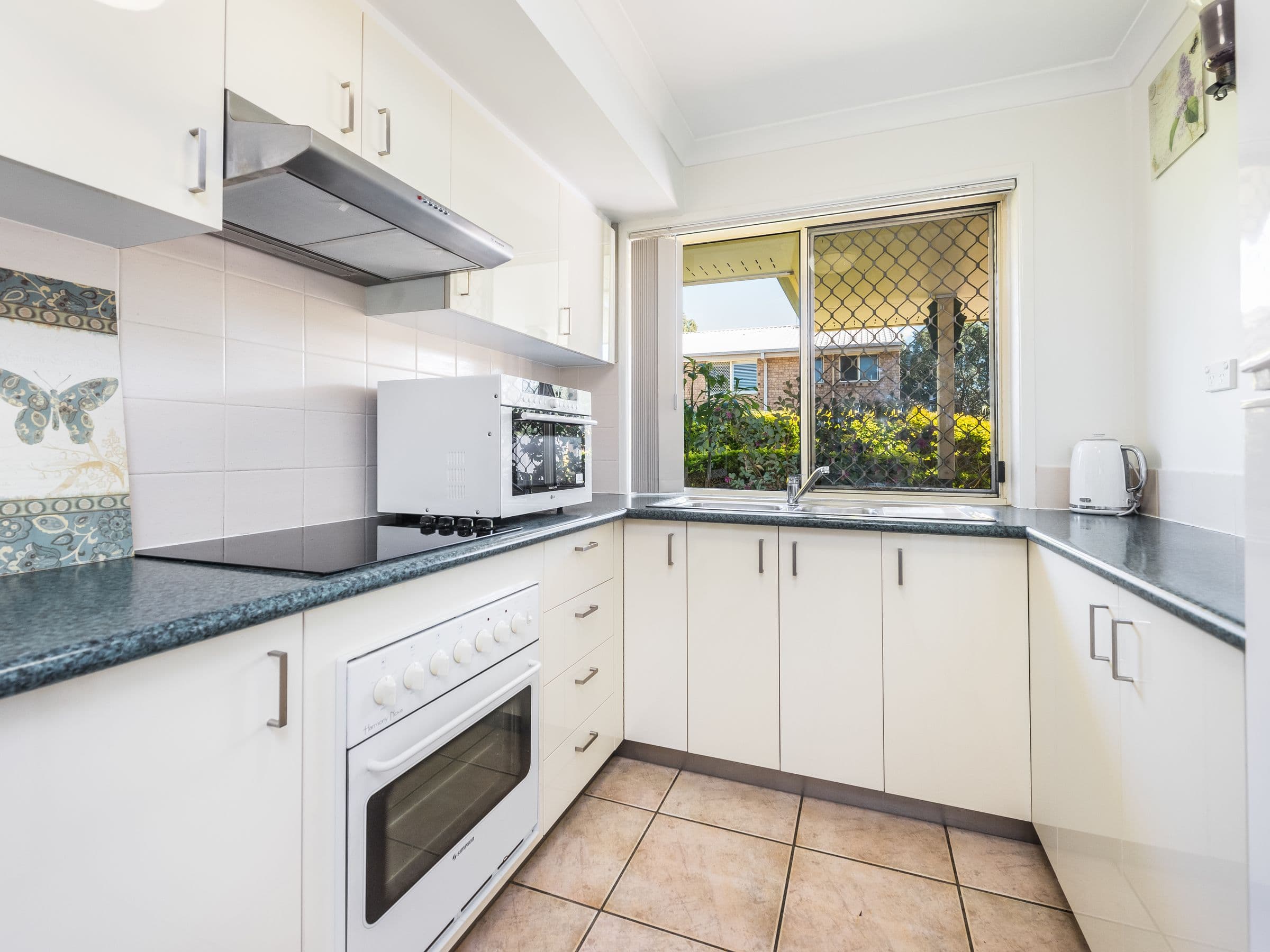 16 Maranda Street, Shailer Park QLD 4128, Shailer Park - Thumbnail 2