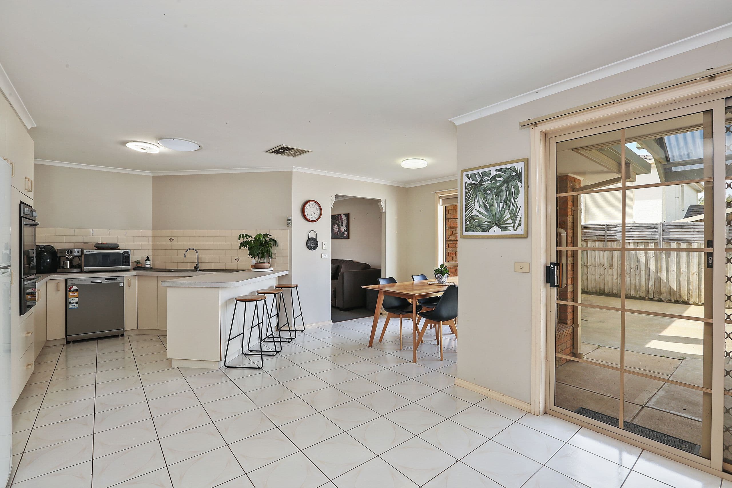 25 Looker Street, Lara VIC 3212, Lara - Thumbnail 6