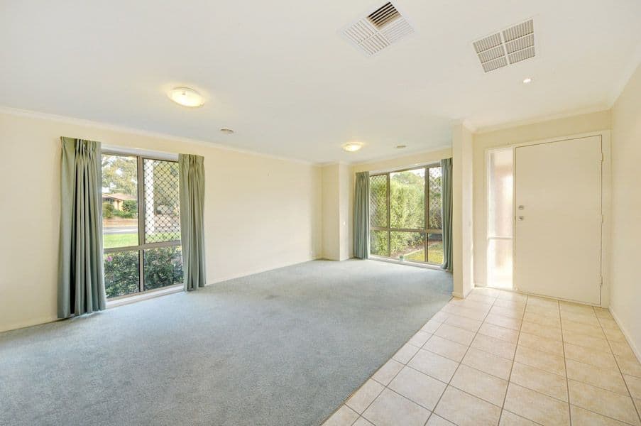 121 Streeton Drive, STIRLING ACT 2611, Stirling - Thumbnail 5