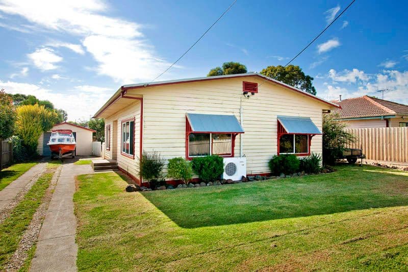135 Rennie Street, LARA VIC 3212, Lara - Image 1