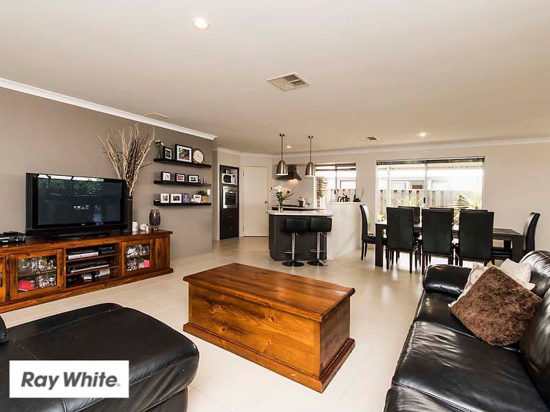 19 Abercrombie Terrace, Ellenbrook WA 6069, Ellenbrook - Thumbnail 3