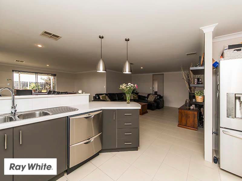 19 Abercrombie Terrace, Ellenbrook WA 6069, Ellenbrook - Thumbnail 6