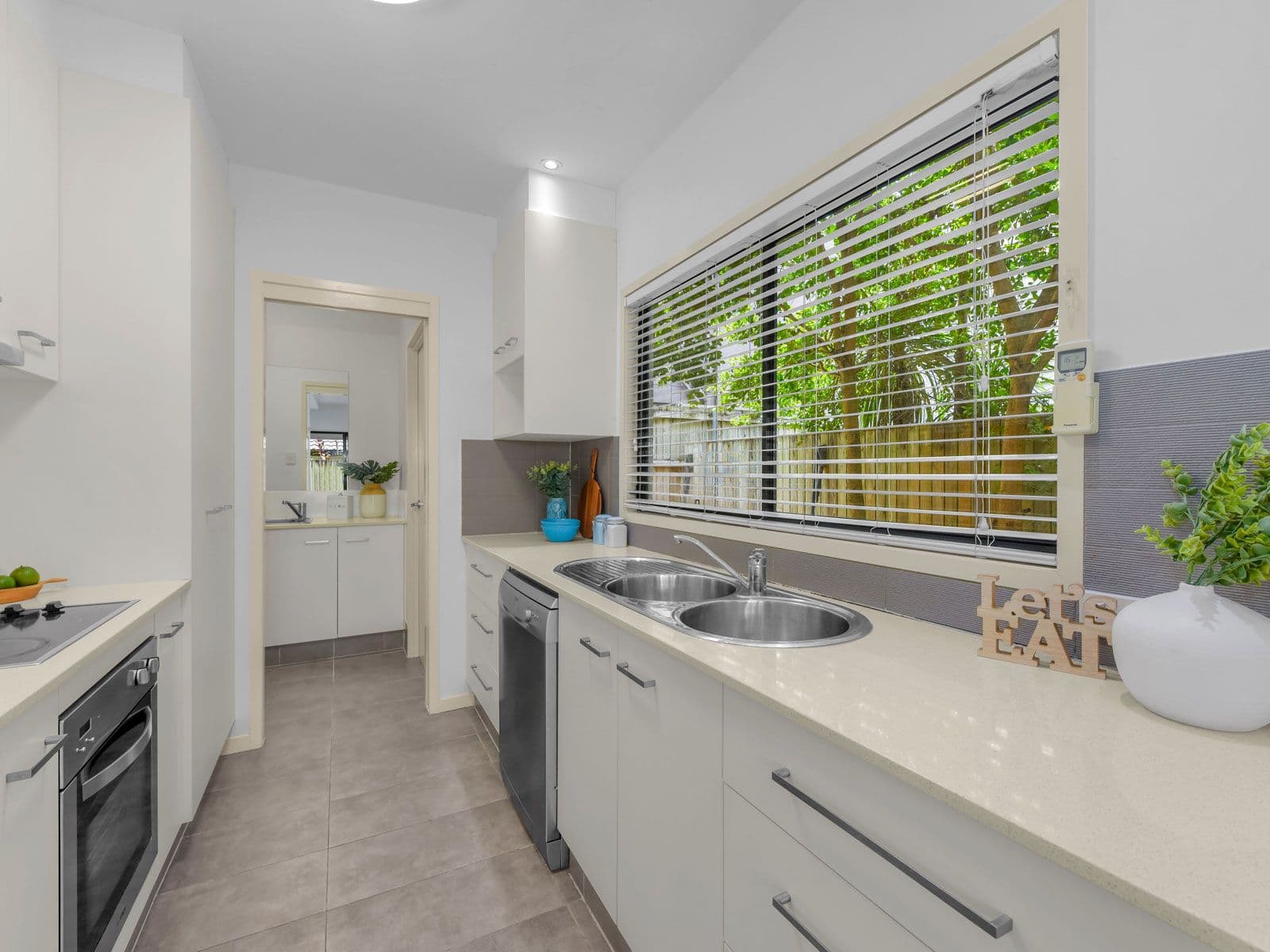 19 Frederick Street, Alderley QLD 4051, Alderley - Thumbnail 5