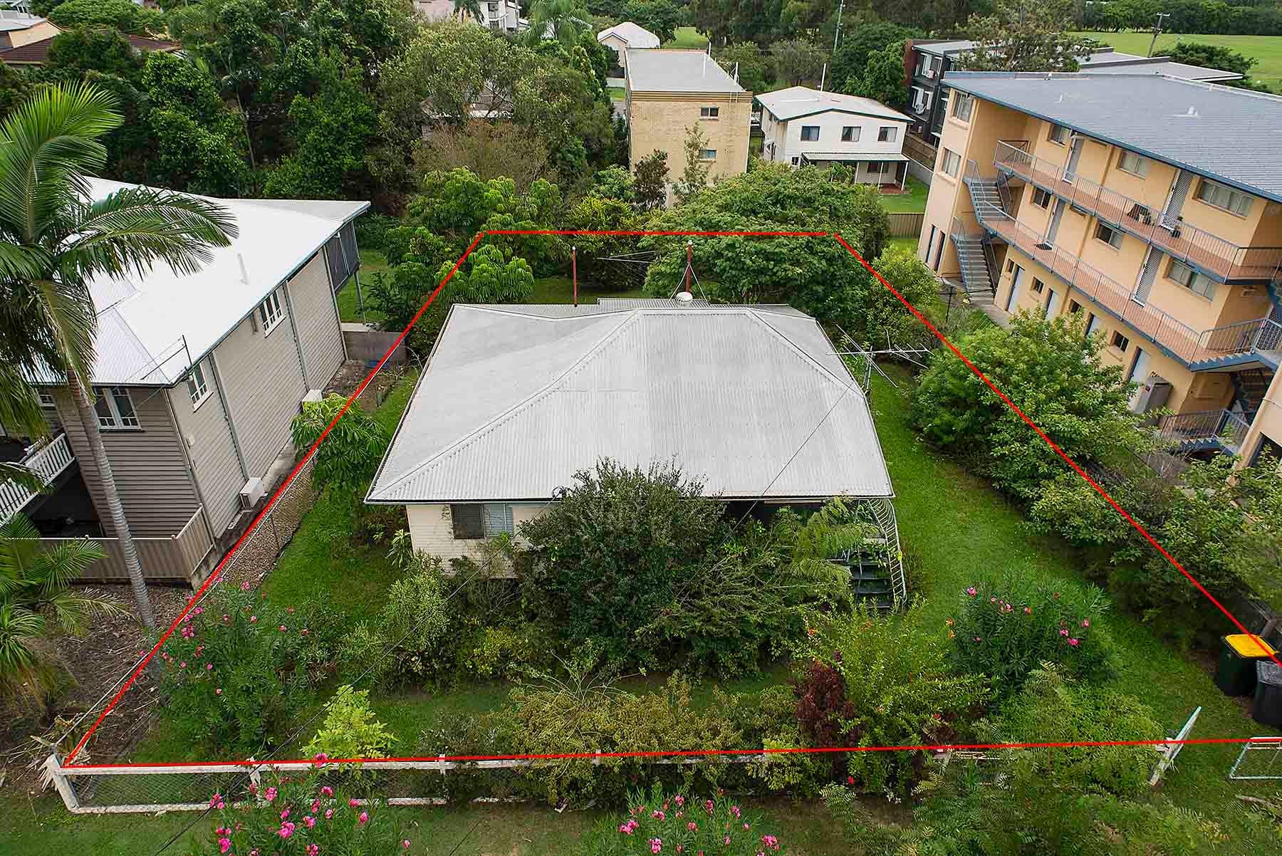 39 Longfellow Street, Norman Park QLD 4170, Norman Park - Image 1