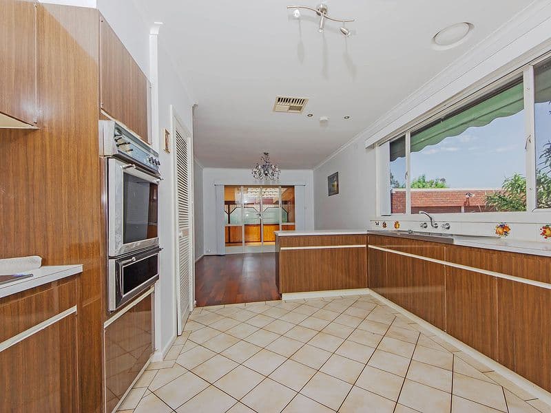 16 Baggott Drive, Hoppers Crossing VIC 3029, Hoppers Crossing - Thumbnail 5