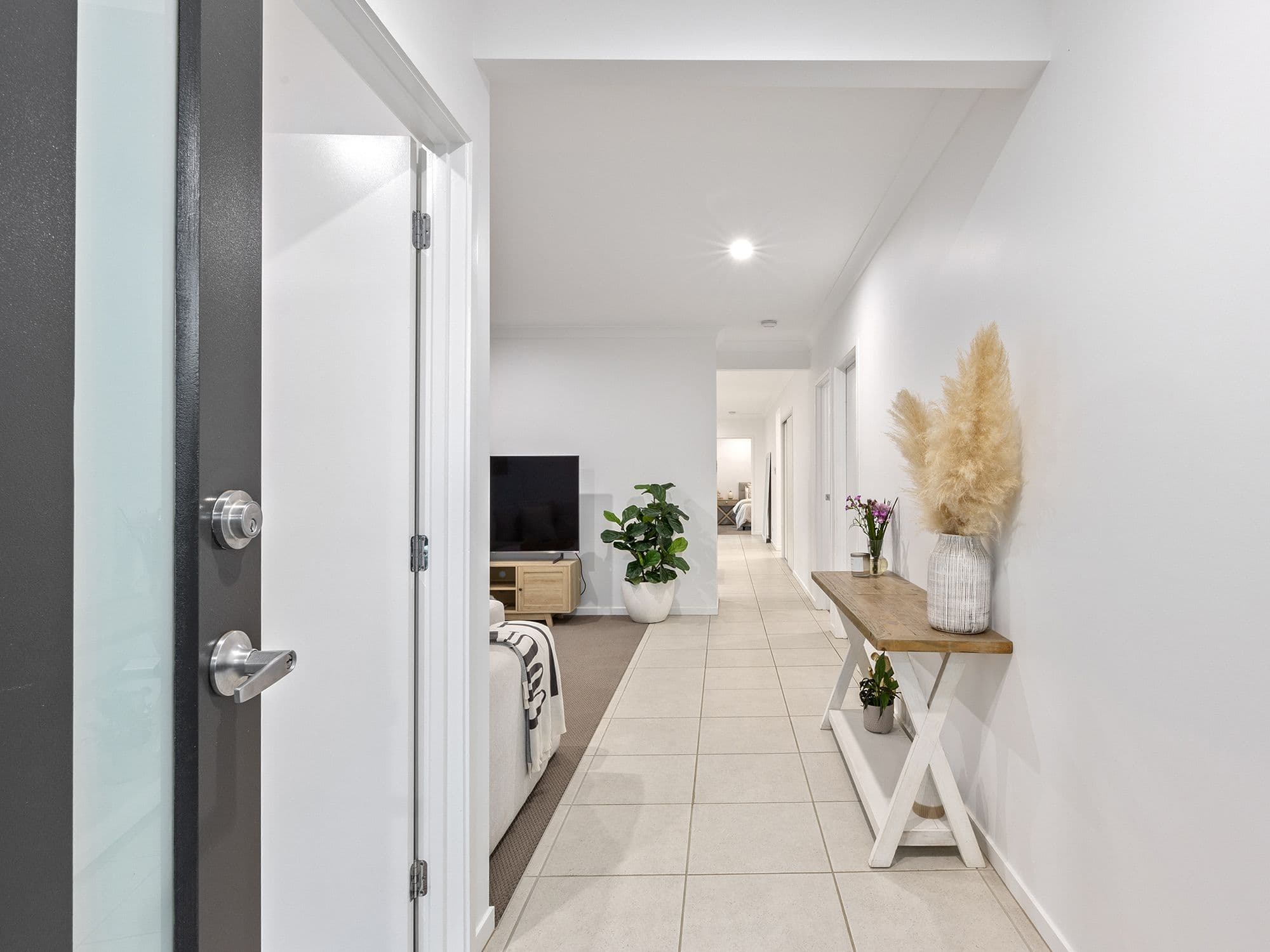 30 Carlos Street, Ripley QLD 4306, Ripley - Thumbnail 2