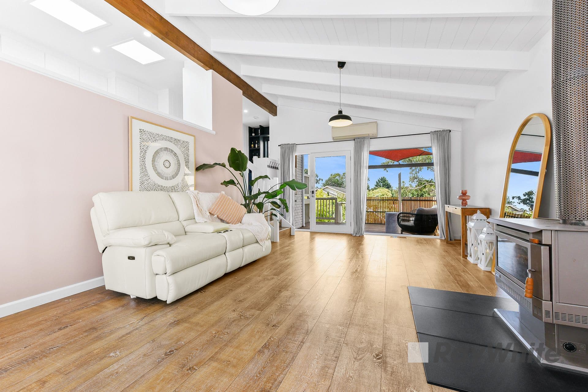 4 Kooluna Court, Frankston VIC 3199, Frankston - Thumbnail 4