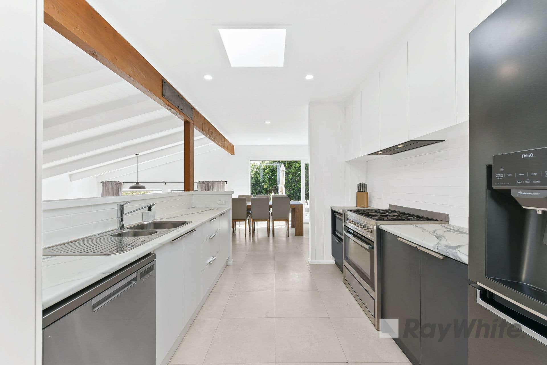 4 Kooluna Court, Frankston VIC 3199, Frankston - Thumbnail 6