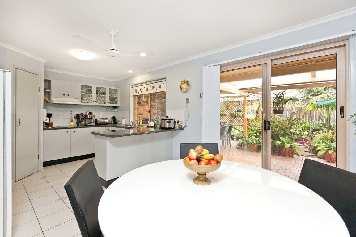 15 Benfer Road, VICTORIA POINT QLD 4165, Victoria Point - Thumbnail 5