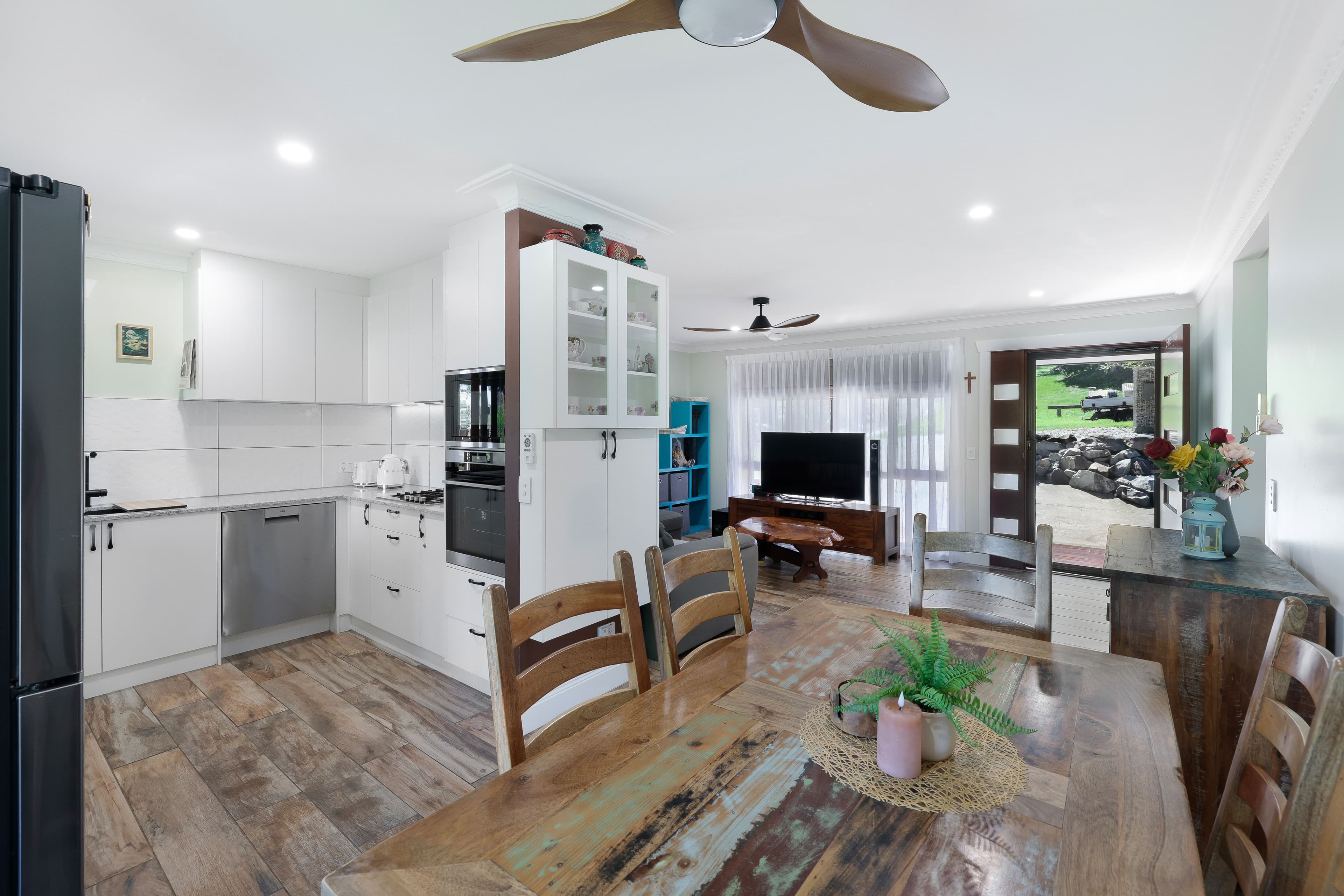 30 Lismore Drive, Helensvale QLD 4212, Helensvale - Thumbnail 4