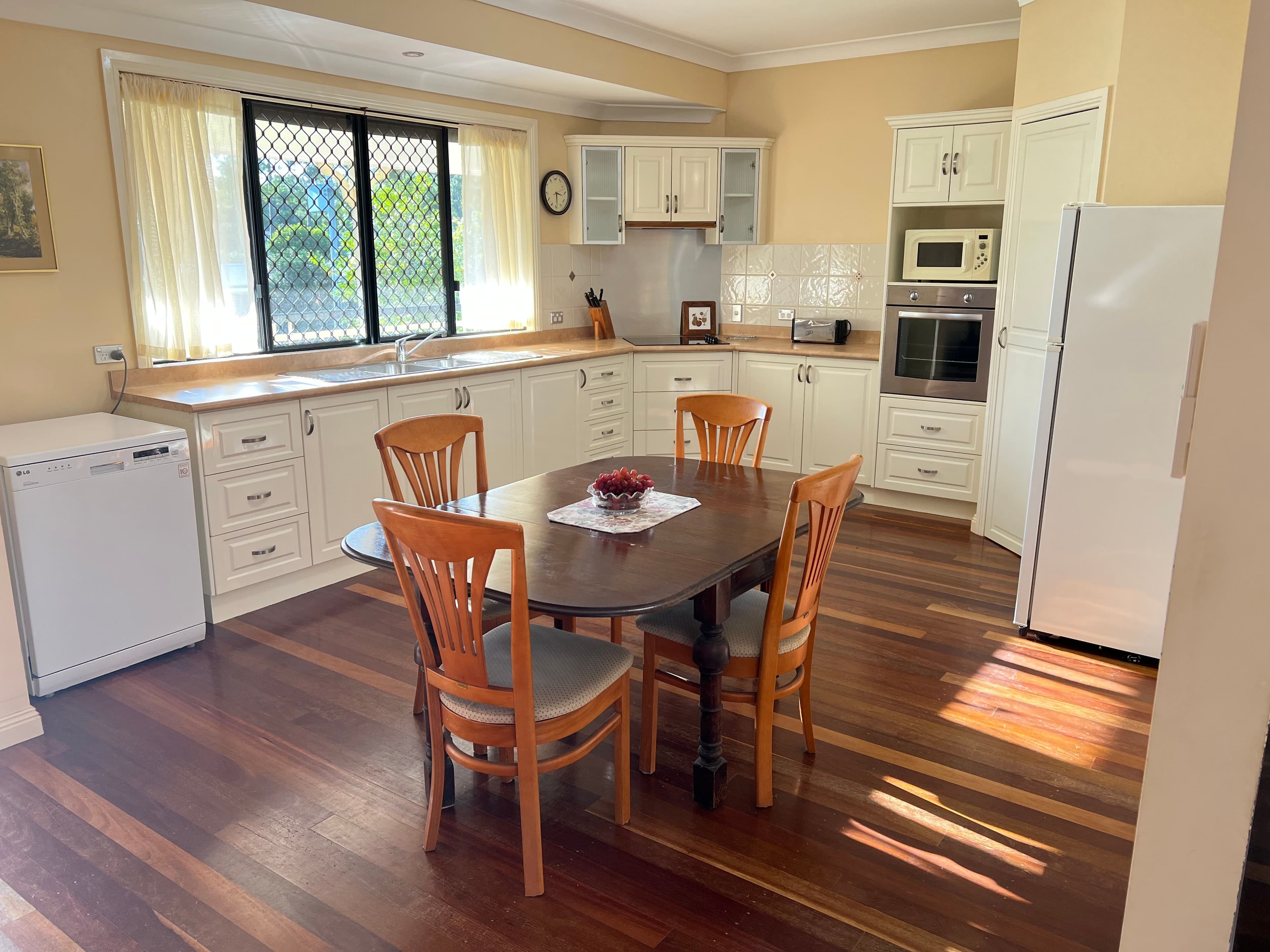 45 Copenhagen Street, Maryborough West QLD 4650, Maryborough West - Thumbnail 6