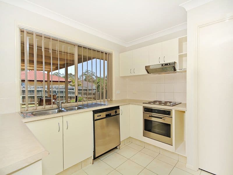 61 Toolara Circuit, FOREST LAKE QLD 4078, Forest Lake - Thumbnail 2