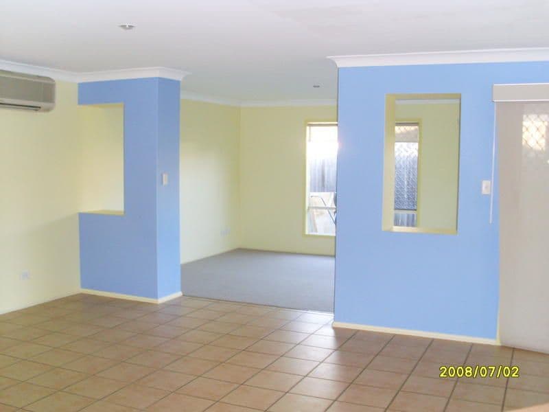 6 Grevillea Place, BRIDGEMAN DOWNS QLD 4035, Bridgeman Downs - Thumbnail 2