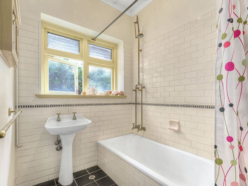 12 Lapraik Street, ASCOT QLD 4007, Ascot - Thumbnail 6