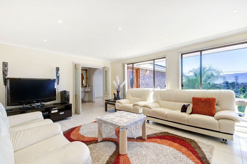 11 Rainsford Avenue, KANAHOOKA NSW 2530, Kanahooka - Image 1