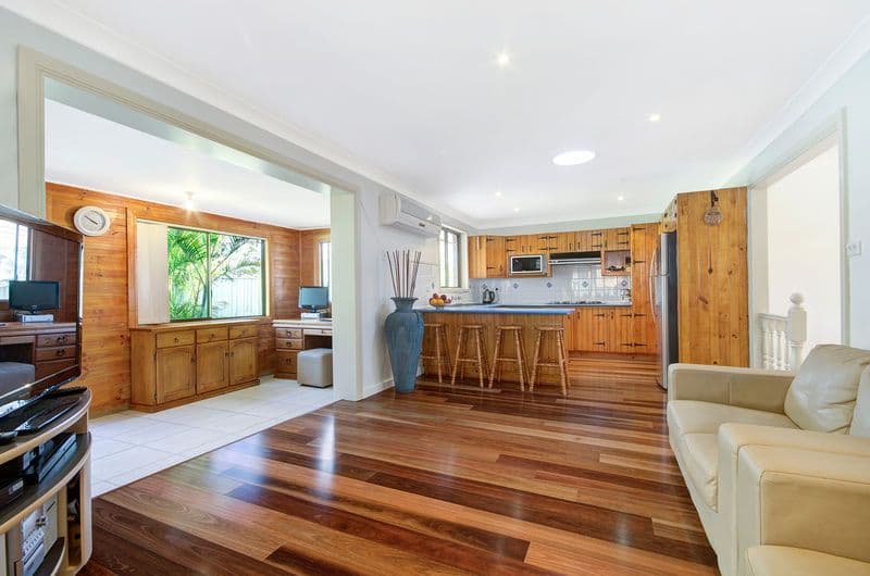 11 Rainsford Avenue, KANAHOOKA NSW 2530, Kanahooka - Thumbnail 3