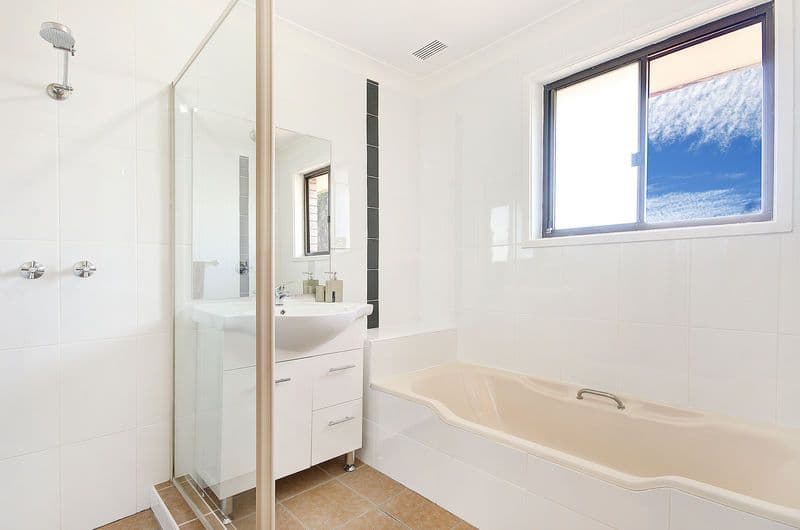 11 Rainsford Avenue, KANAHOOKA NSW 2530, Kanahooka - Thumbnail 5