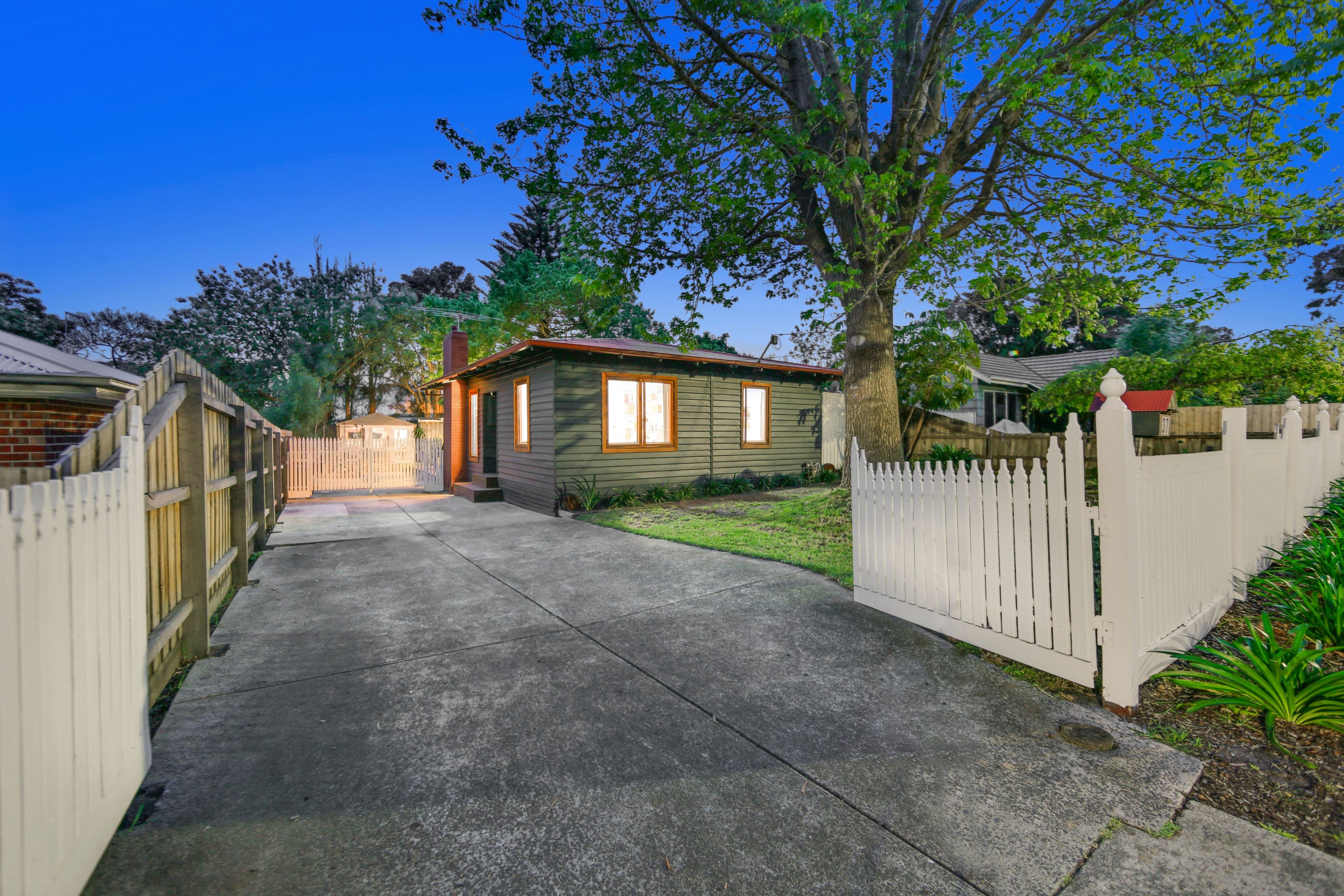 37 Frome Avenue, Frankston VIC 3199, Frankston - Image 1
