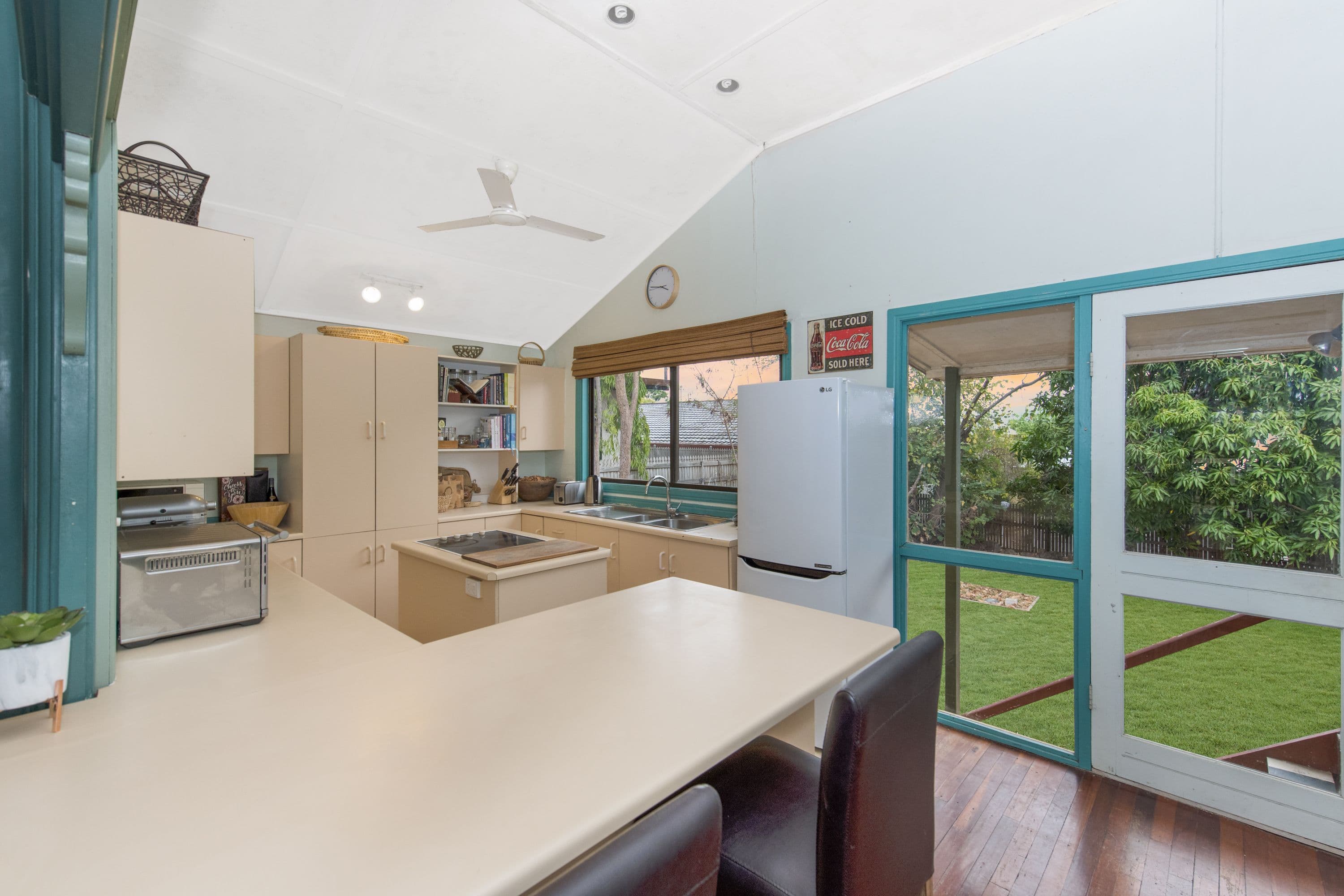 86 Francis Street (Off Church St), West End QLD 4810, West End - Thumbnail 7