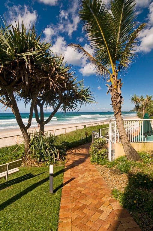 2 Seventeenth Avenue, Palm Beach QLD 4221, Palm Beach - Thumbnail 6