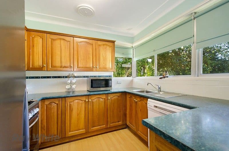 4 Brucedale Drive, BAULKHAM HILLS NSW 2153, Baulkham Hills - Thumbnail 2