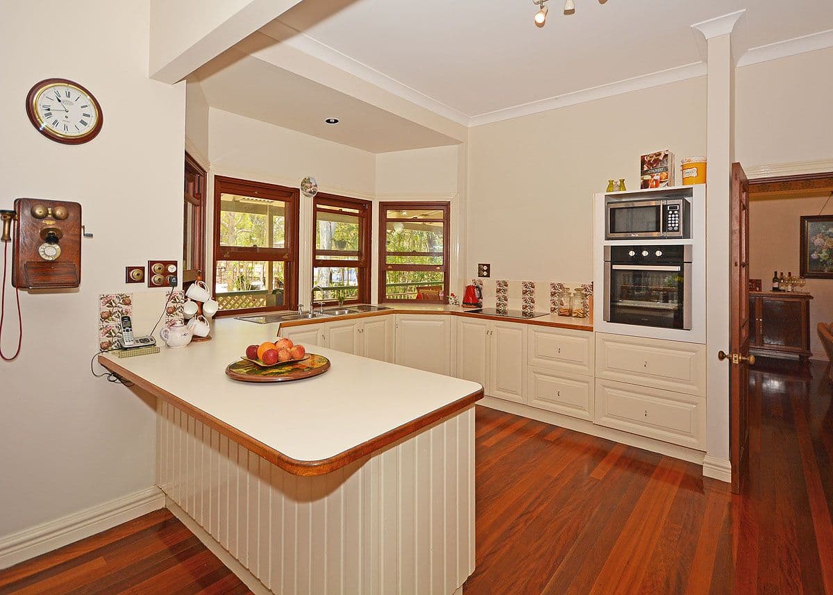 10 Burralong Drive, Wondunna QLD 4655, Wondunna - Thumbnail 4