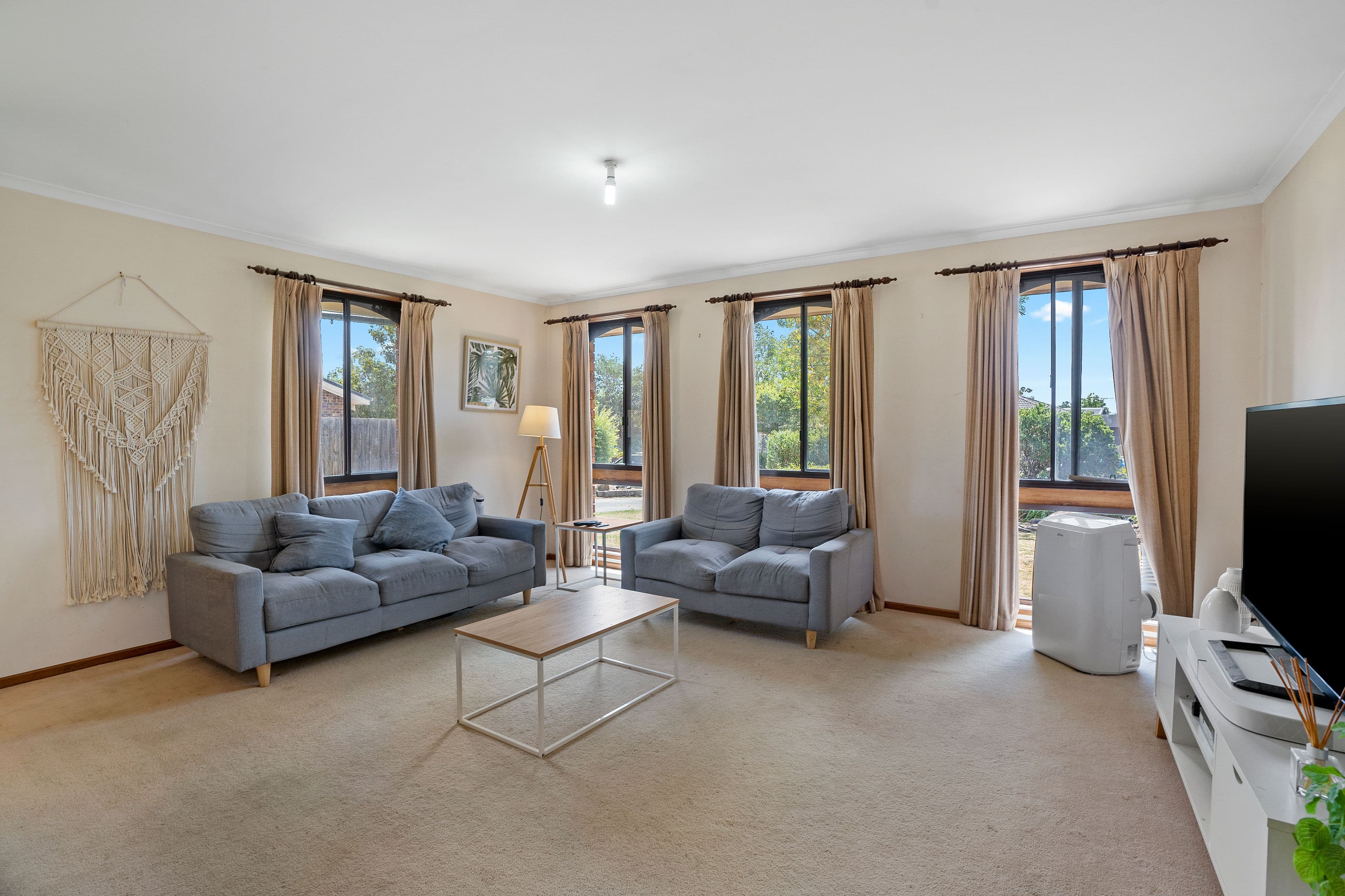 15 Jenhill Court, Rowville VIC 3178, Rowville - Thumbnail 4