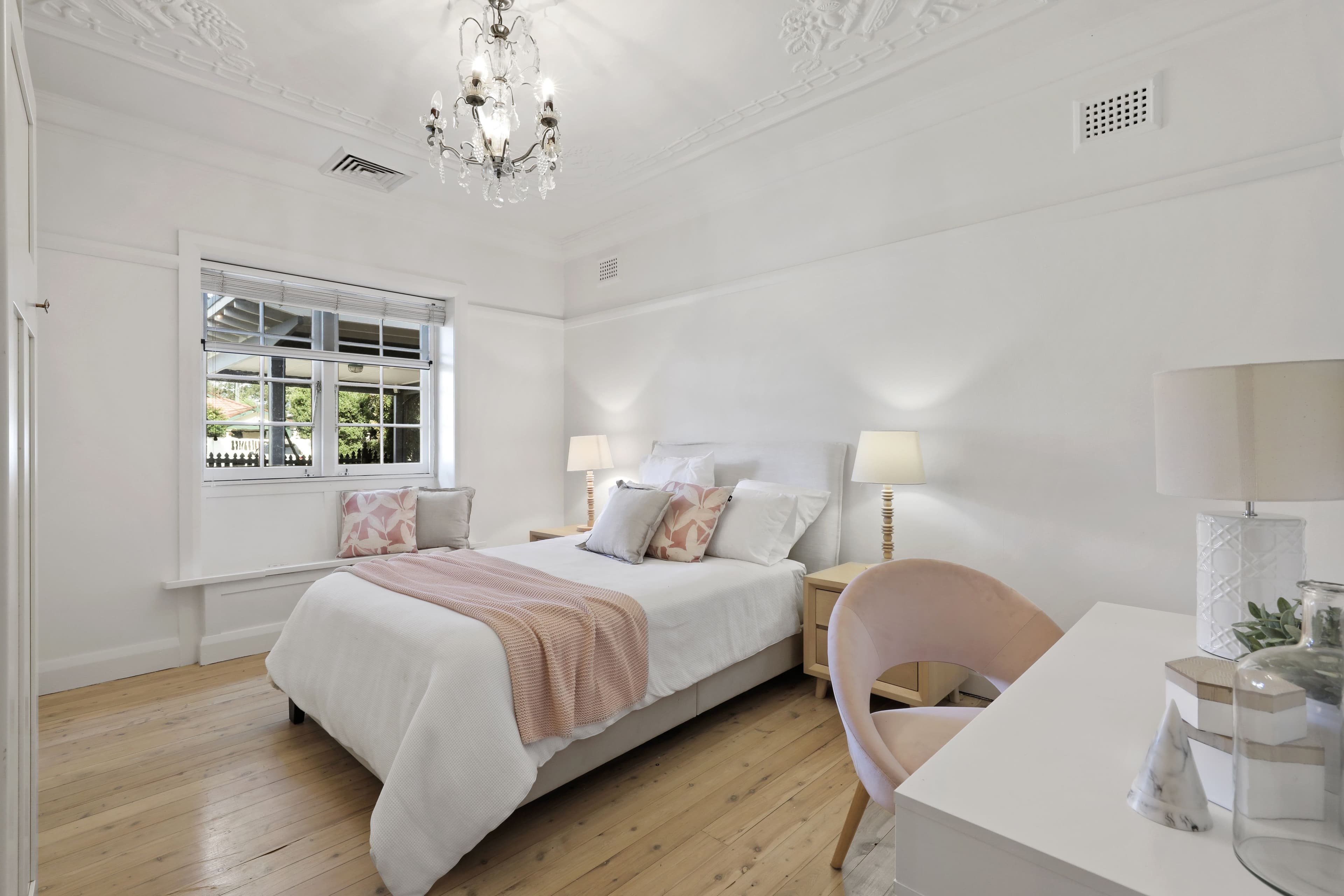 8 Windsor Road, Willoughby - Thumbnail 6