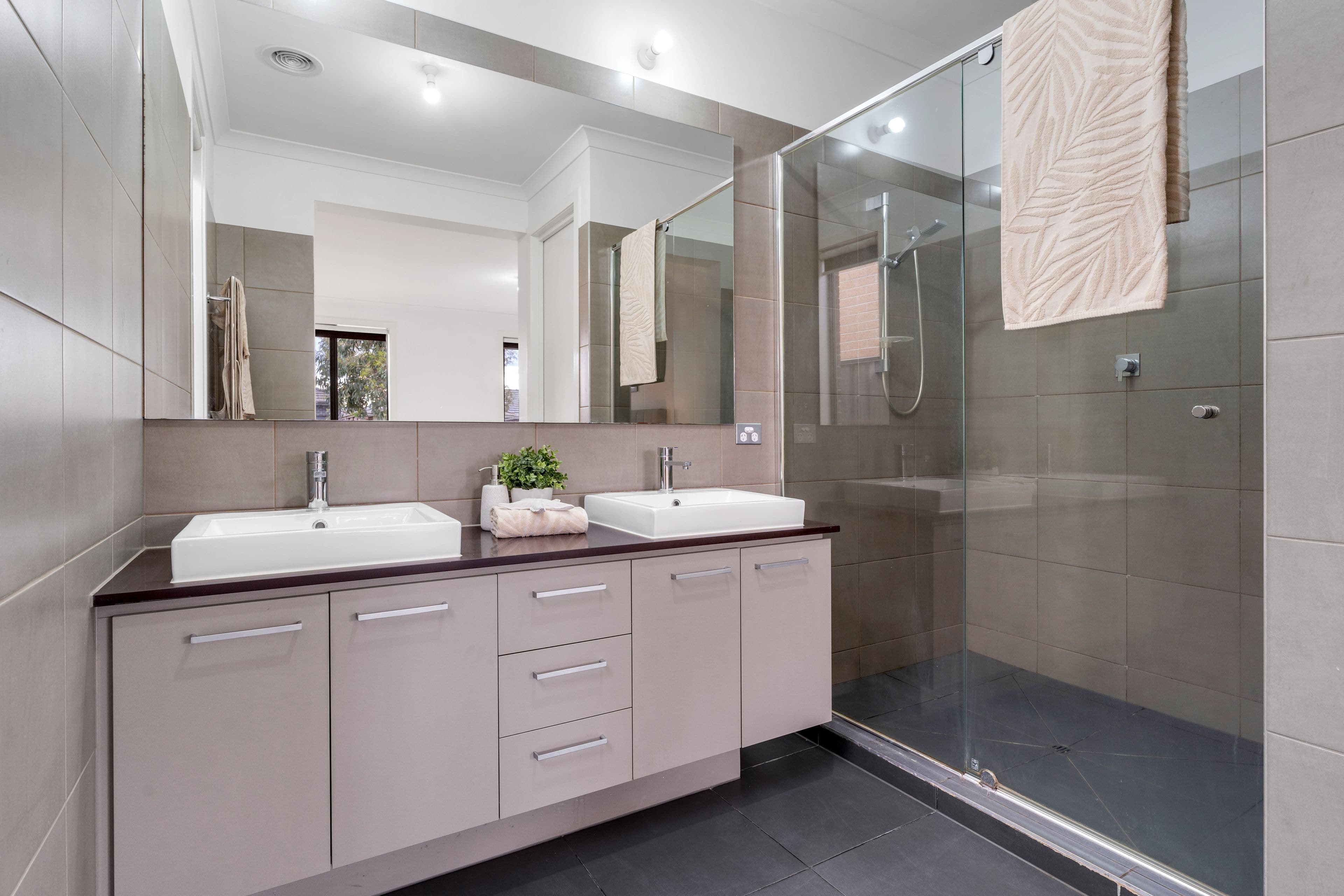 12 Hampstead Place, Craigieburn VIC 3064, Craigieburn - Thumbnail 4