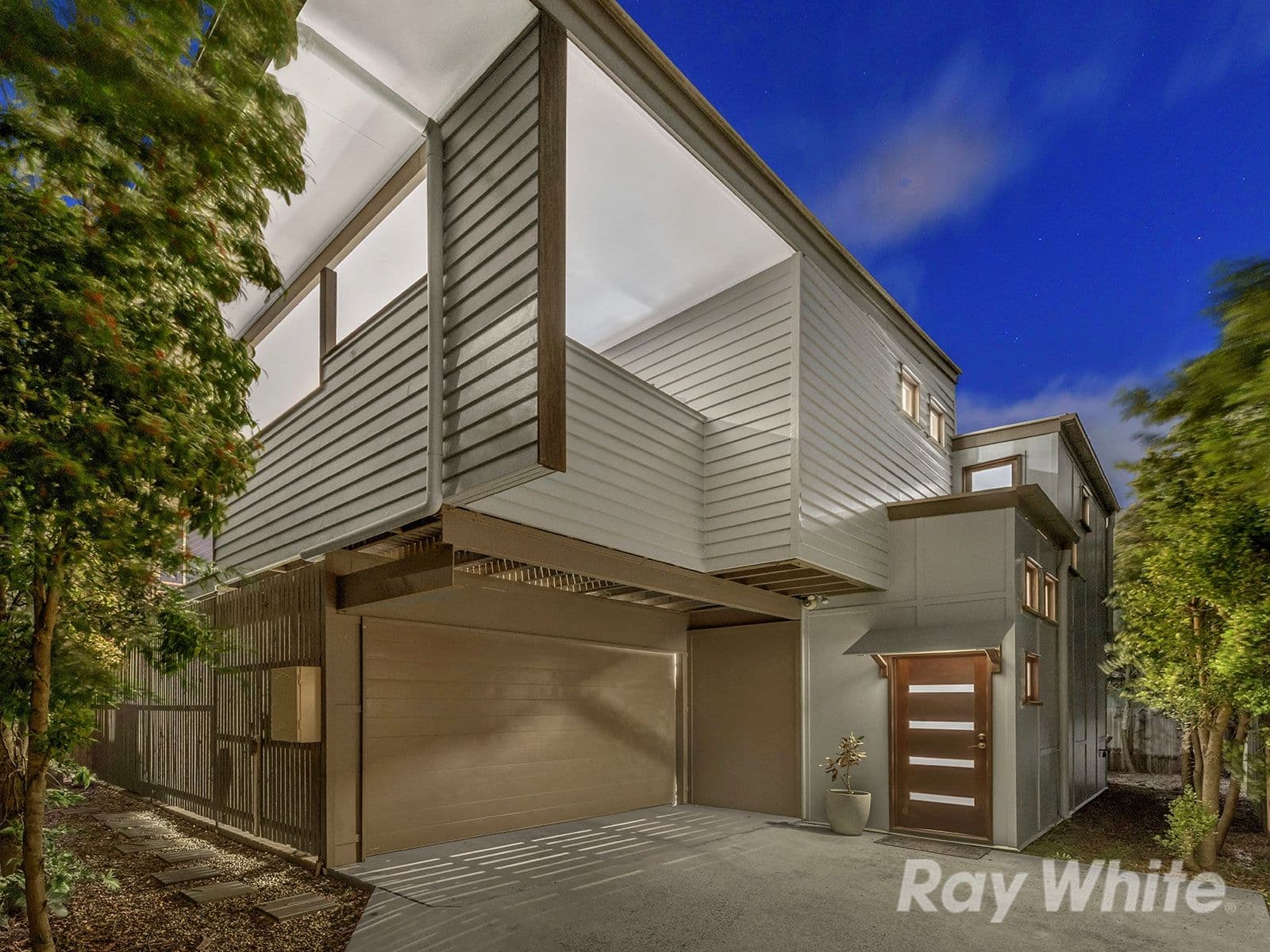 51 Larwill Avenue, Northgate QLD 4013, Northgate - Thumbnail 2