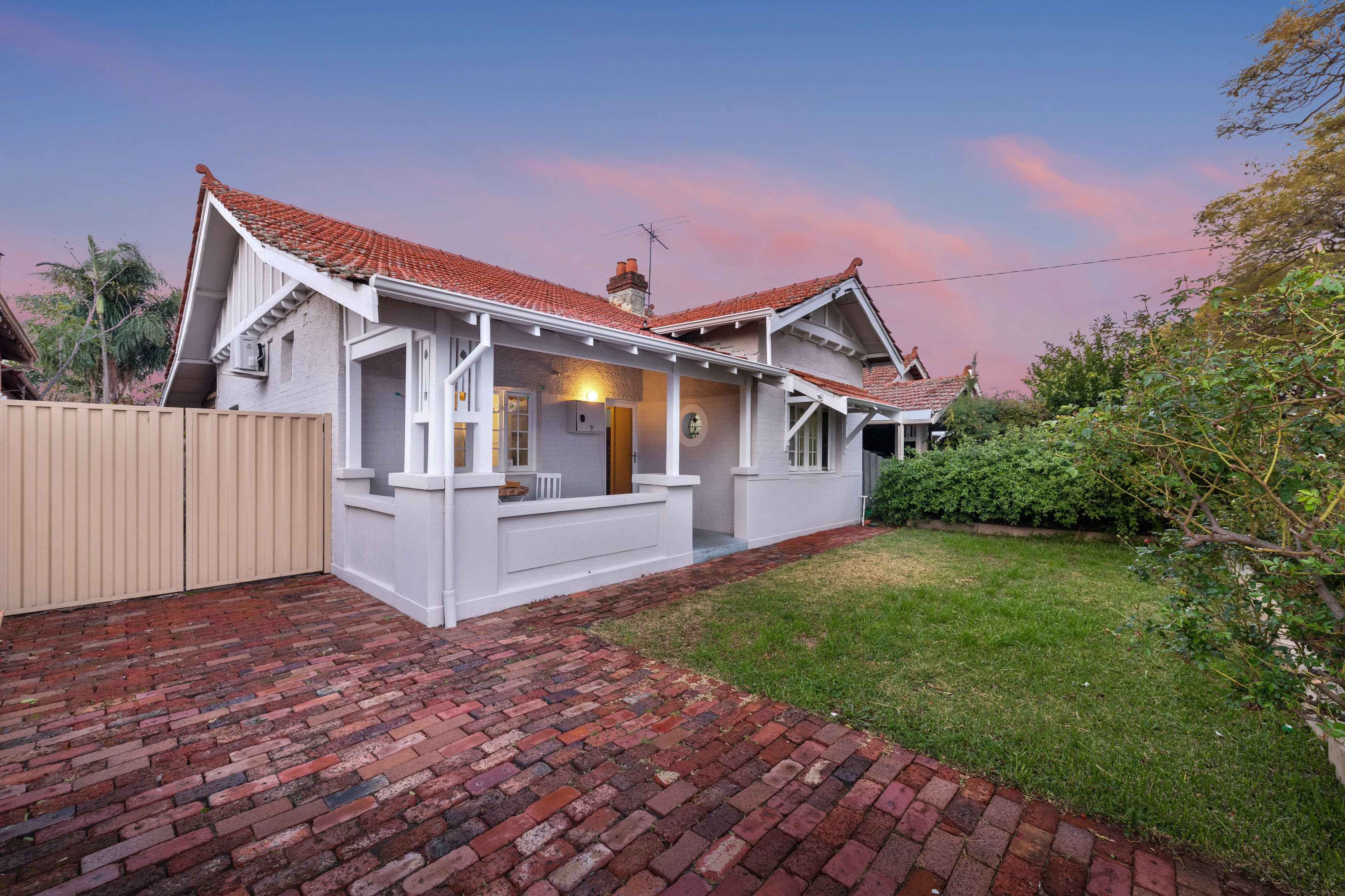 186 Crawford Road, Inglewood WA 6052, Inglewood - Image 1