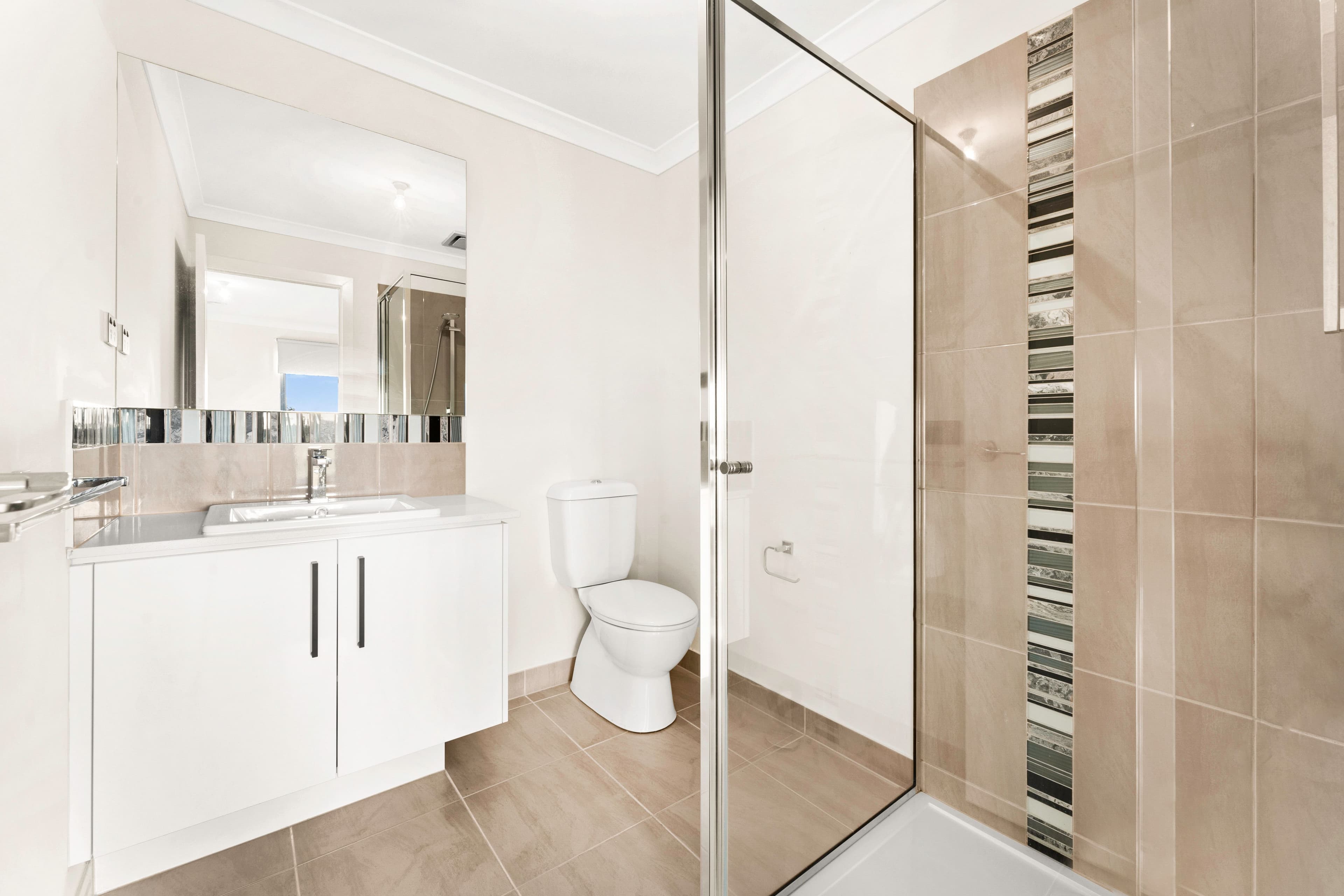 27 Orleana Way, Clyde North VIC 3978, Clyde North - Thumbnail 7