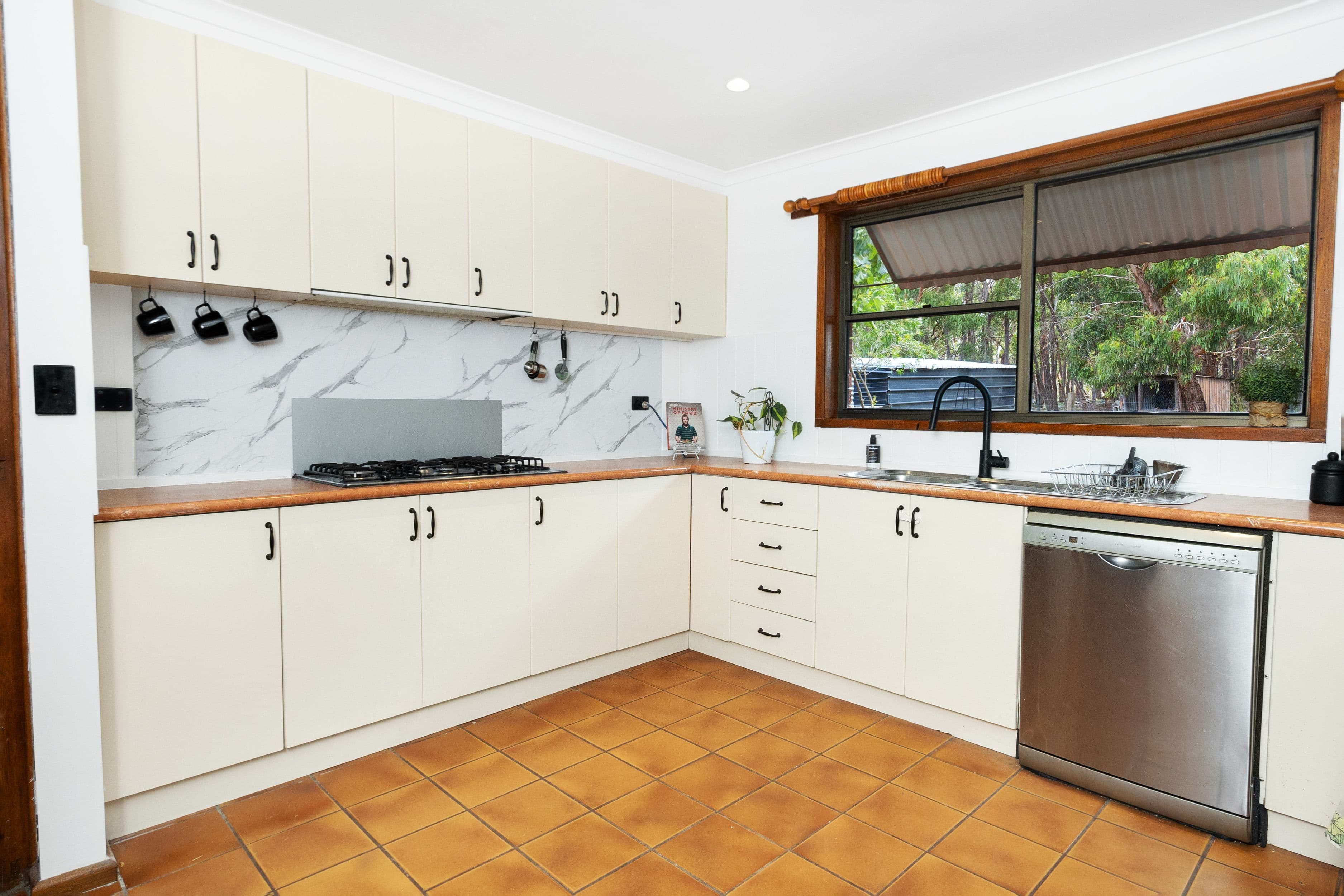 2819 Colac-Ballarat Road, Dereel VIC 3352, Dereel - Thumbnail 6