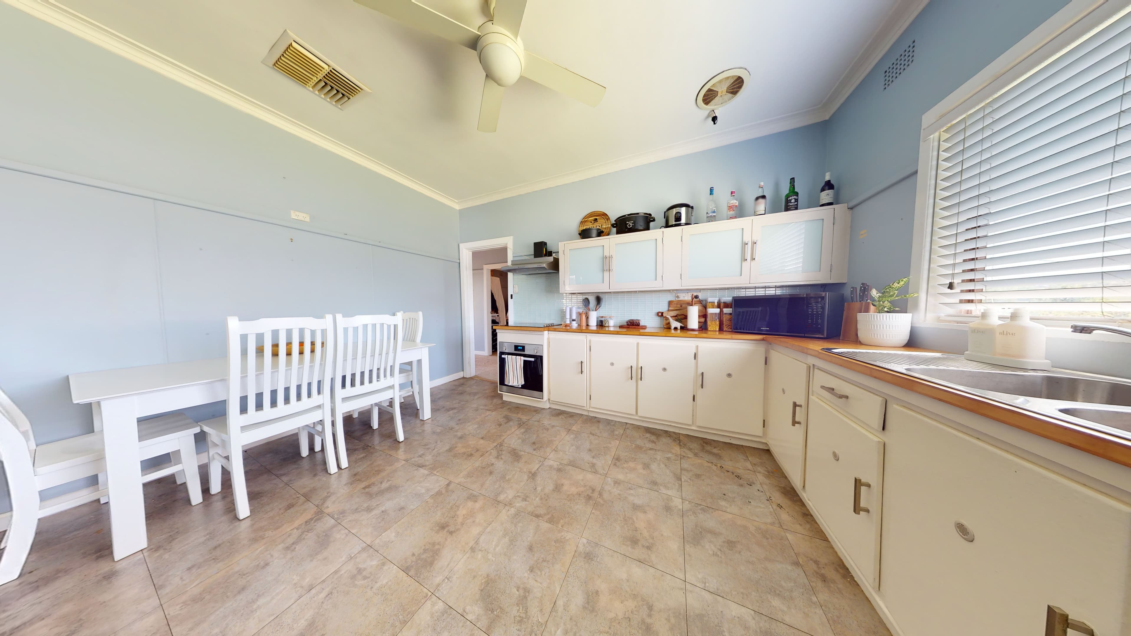 133 Warne Street, Wellington NSW 2820, Wellington - Thumbnail 2