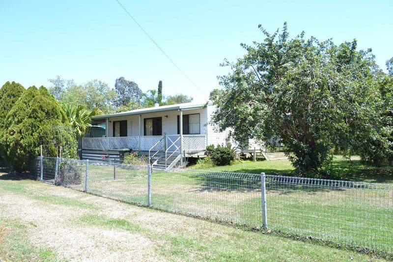 3 Stanley Street, GOOVIGEN QLD 4702, Goovigen - Image 1