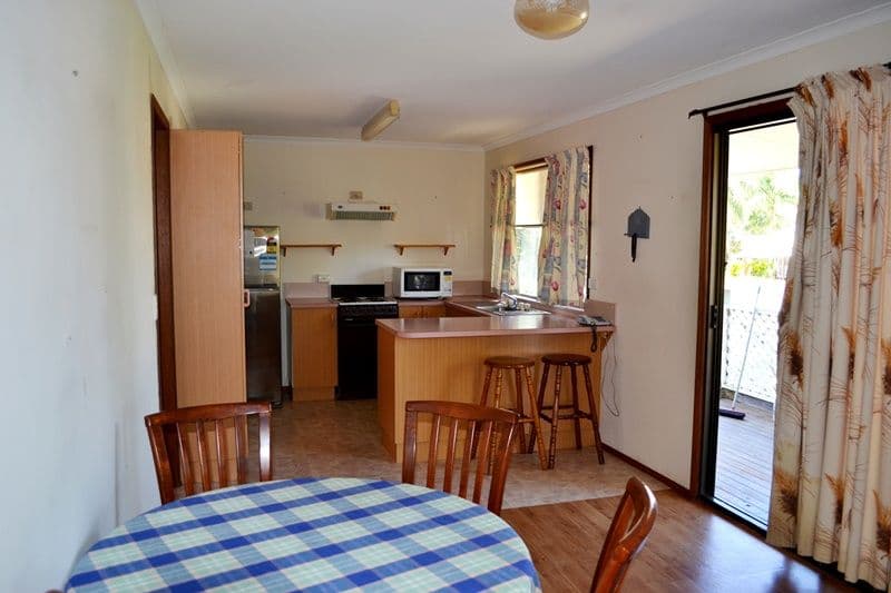 3 Stanley Street, GOOVIGEN QLD 4702, Goovigen - Thumbnail 5