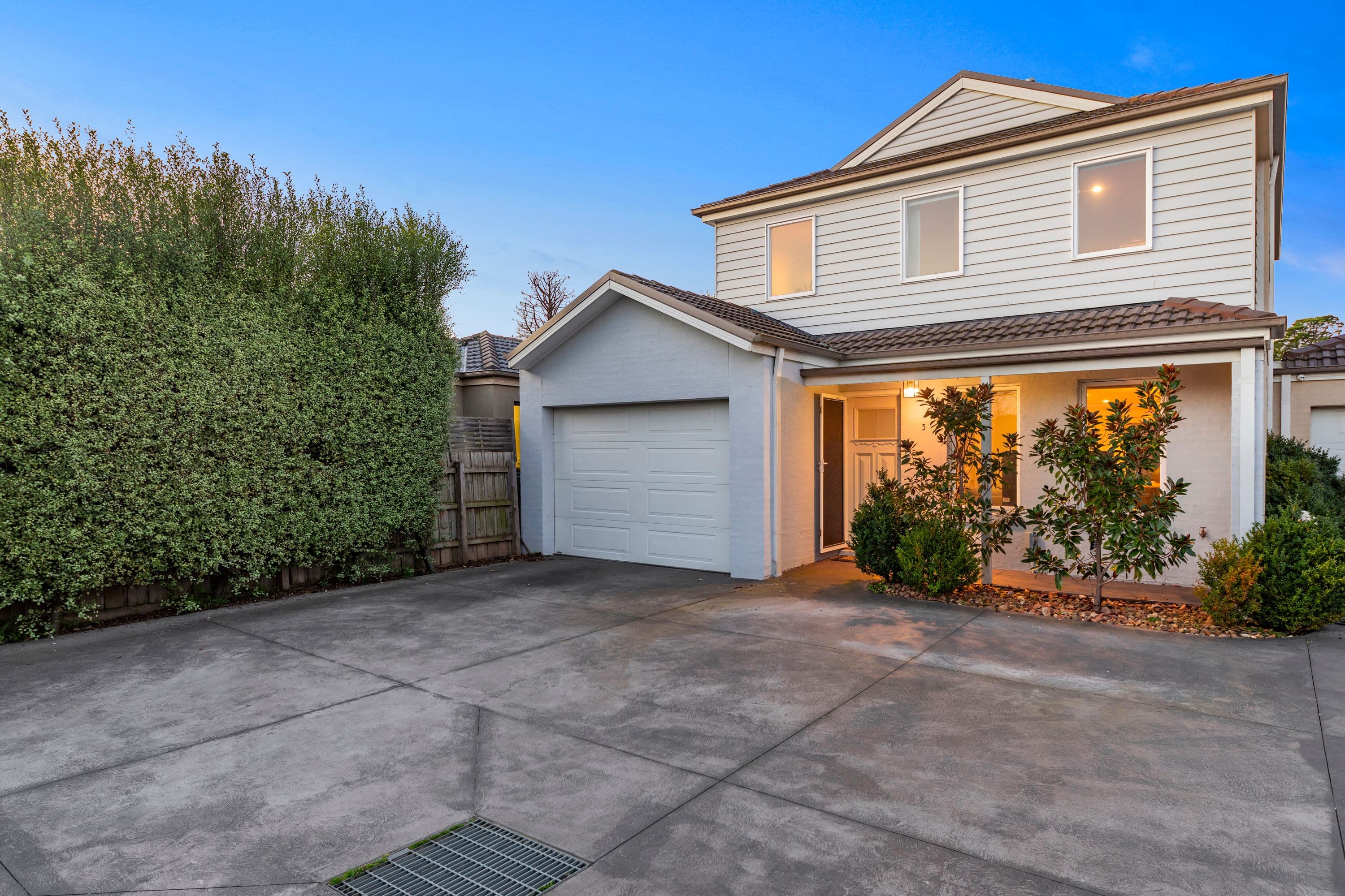 19 Snodgrass Street, Pakenham VIC 3810, Pakenham - Thumbnail 2