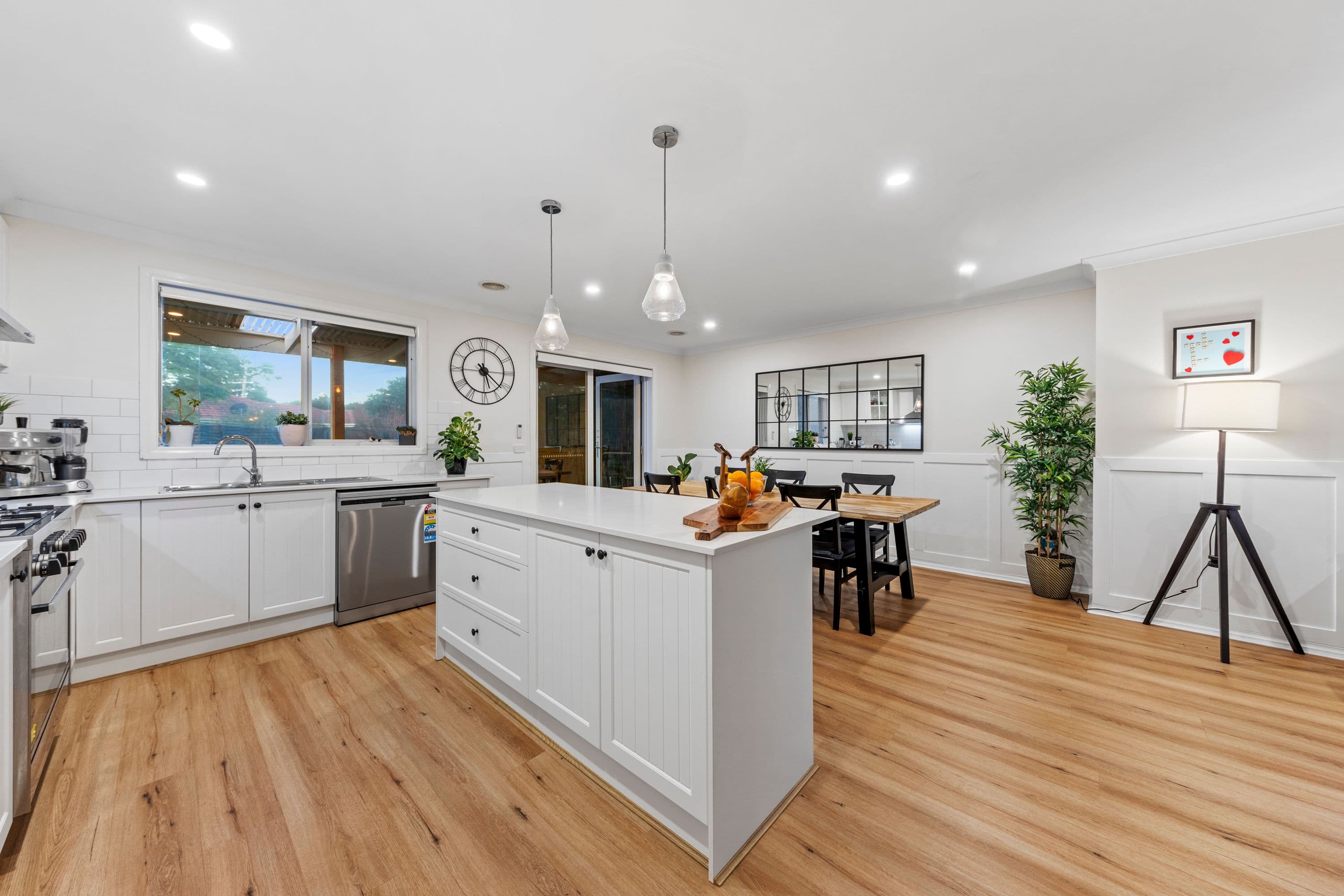 19 Snodgrass Street, Pakenham VIC 3810, Pakenham - Thumbnail 6